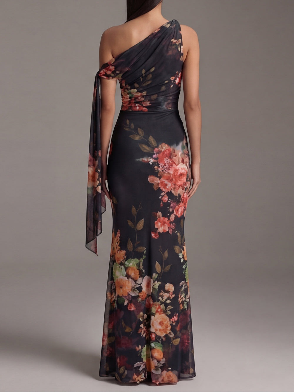 Vestido Maxi de Gasa Negro con Un Hombro, Estampado y Plisado