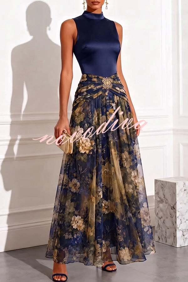 Vestido largo Prairie de satén con cuello alto, detalle de mariposa metalizada y bajo de tul floral