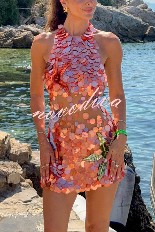 Minivestido halter Dorothy con bordado de peces y estrellas de mar de lentejuelas grandes