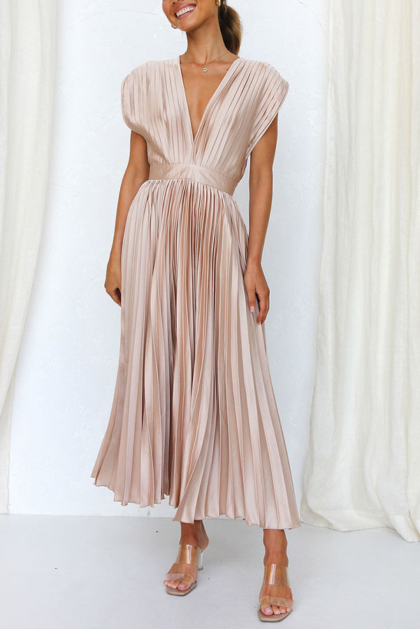 Vestido midi de fiesta Hola Preciosa de satén plisado