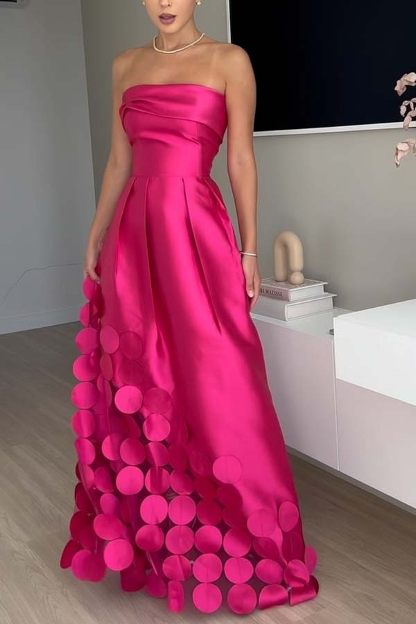 Vestido largo formal Elegancia de Lujo de satén con malla de lunares combinada y hombros descubiertos