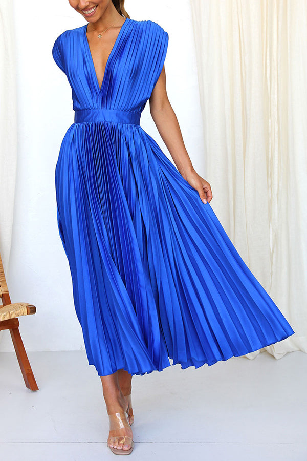 Vestido midi de fiesta Hola Preciosa de satén plisado