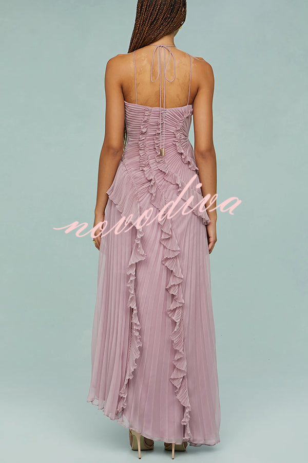 Vestido largo de gala halter Dream Ode con pliegues y volantes estilo nenúfar