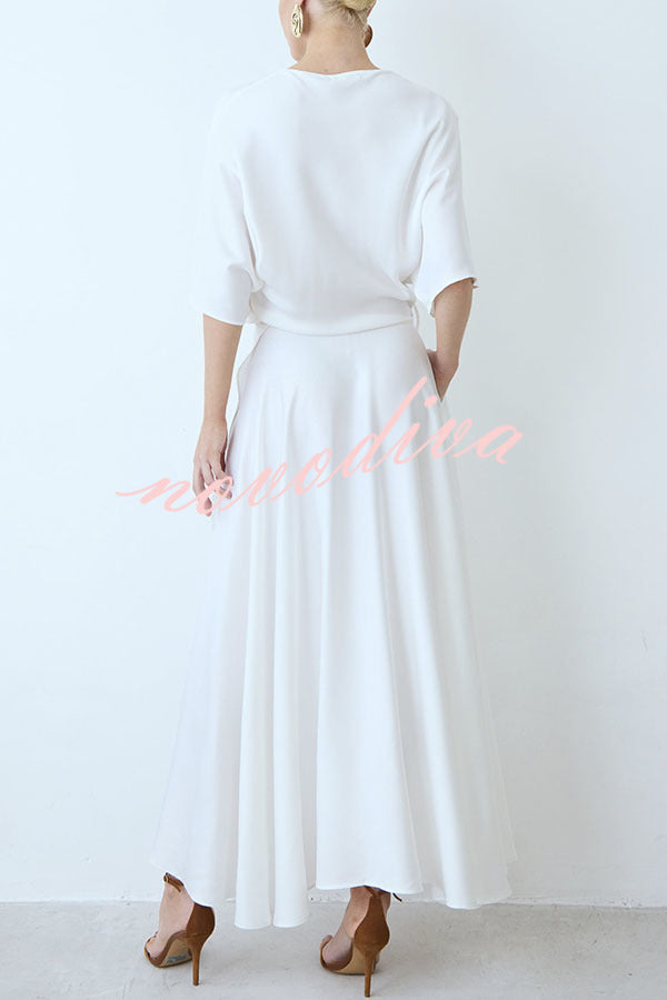 Vestido largo holgado Moderno y Elegante de satén cruzado con media manga ancha, bolsillos y abertura