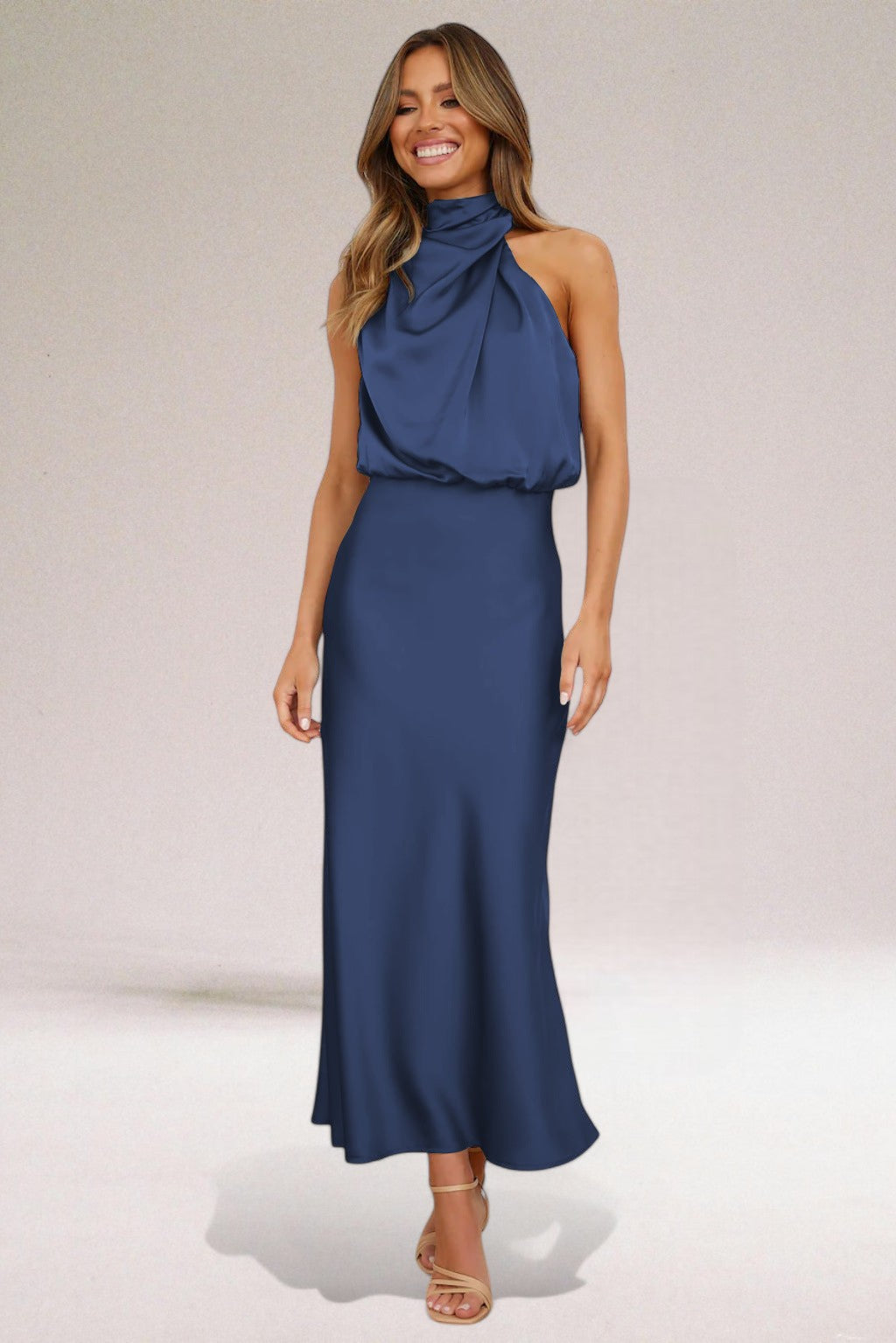 ELARA™: vestido de noche elegante en satén