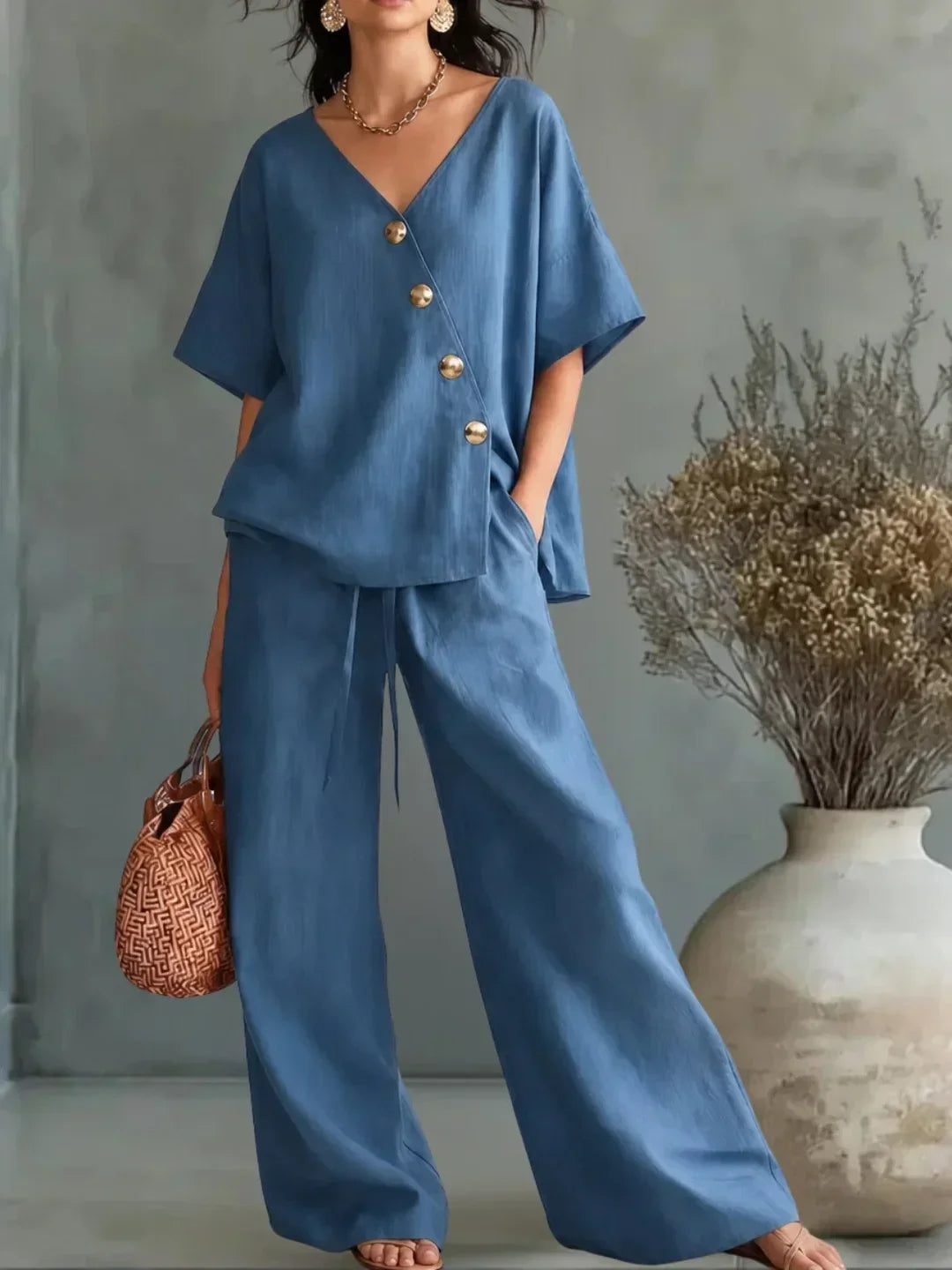 Conjunto Celia con Cuello de Pico y Botones