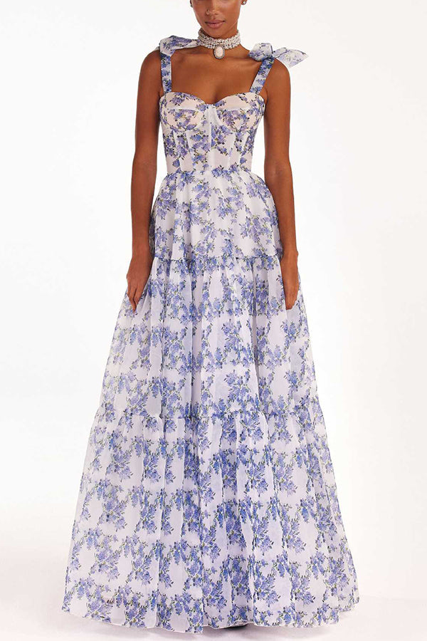 Vestido largo Fairytale Itself de organza con estampado floral y tirantes anudados