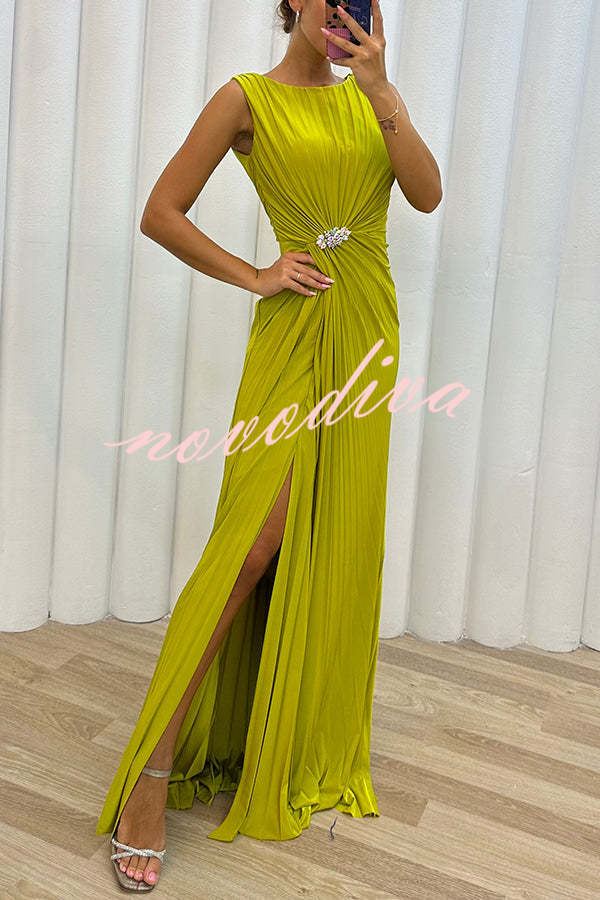 Vestido largo de noche Especialmente Bonito plisado con adornos y abertura