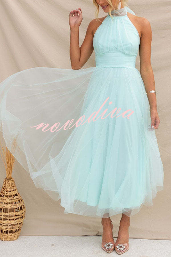 Vestido largo halter Fairy Vibes de tul con detalle fruncido