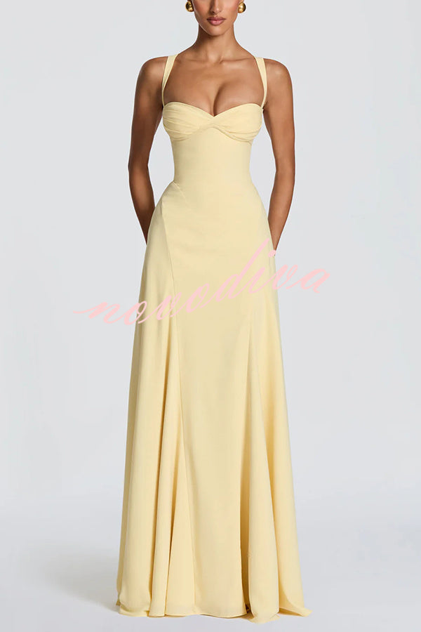 Vestido largo Irie drapeado de gasa con escote corazón, tirantes estrechos y lazada en la espalda