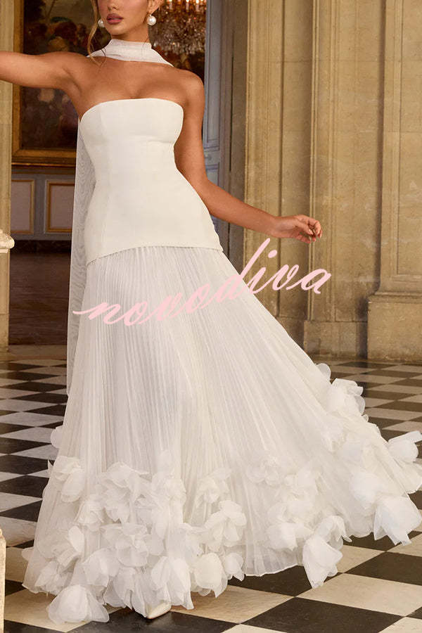 Vestido largo de gala Serafina palabra de honor con apliques florales hechos a mano, bajo plisado y lazada en la espalda