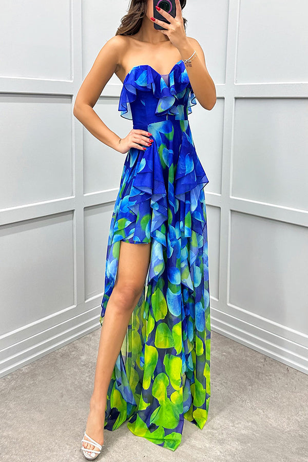 Vestido largo Momento de Amor palabra de honor con estampado degradado único, volantes superpuestos y abertura