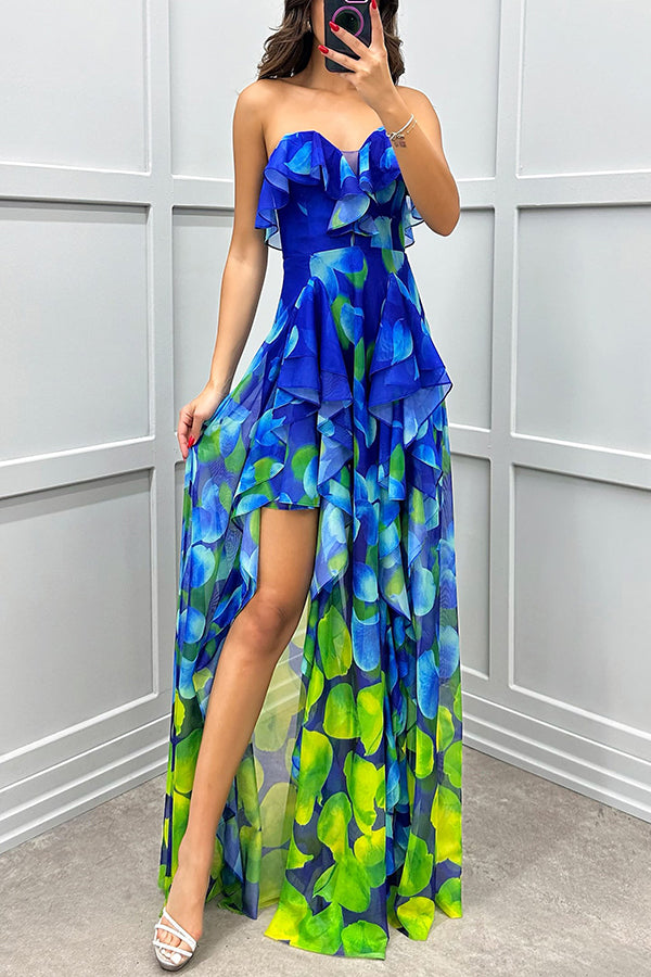 Vestido largo Momento de Amor palabra de honor con estampado degradado único, volantes superpuestos y abertura