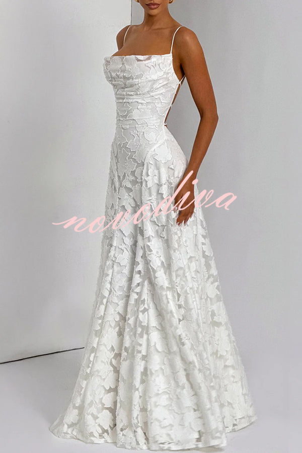Vestido largo Francis de tejido devoré floral exclusivo con cuello caído y lazada en la espalda
