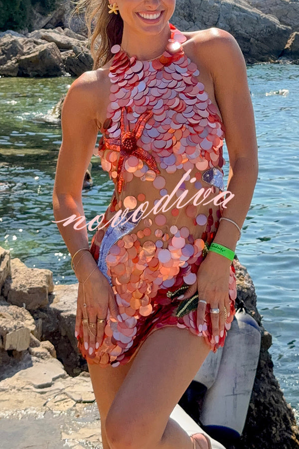 Minivestido halter Dorothy con bordado de peces y estrellas de mar de lentejuelas grandes