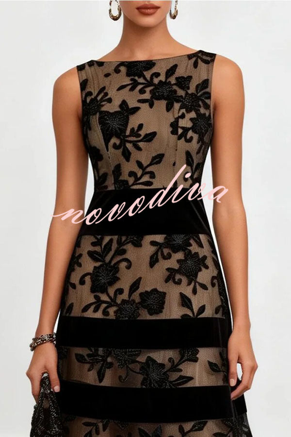 Vestido midi evasé Rosmie de encaje de malla con flores, bloques de color, escote barco y sin mangas