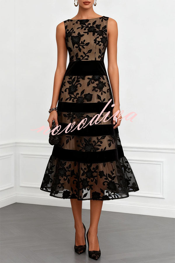 Vestido midi evasé Rosmie de encaje de malla con flores, bloques de color, escote barco y sin mangas