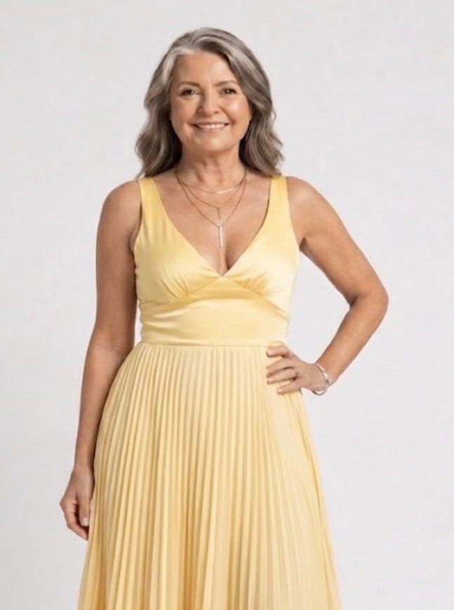 Aveline | Vestido Maxi Plisado con Escote en V
