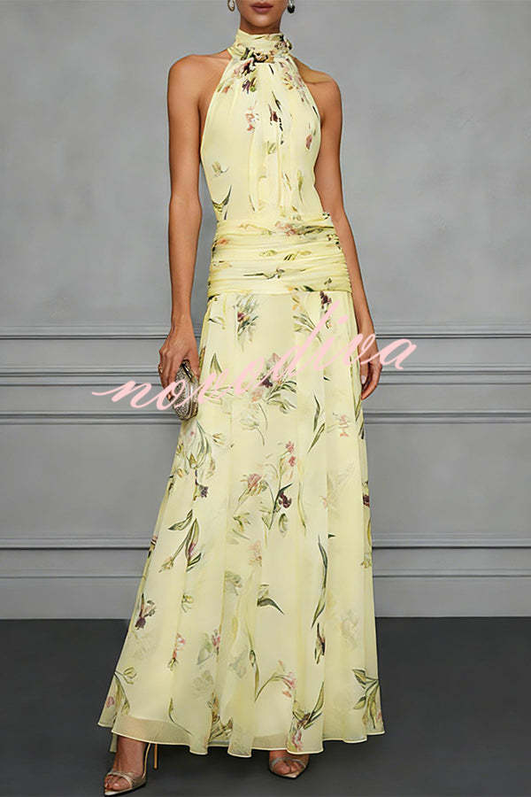 Vestido Aria floral halter fruncido
