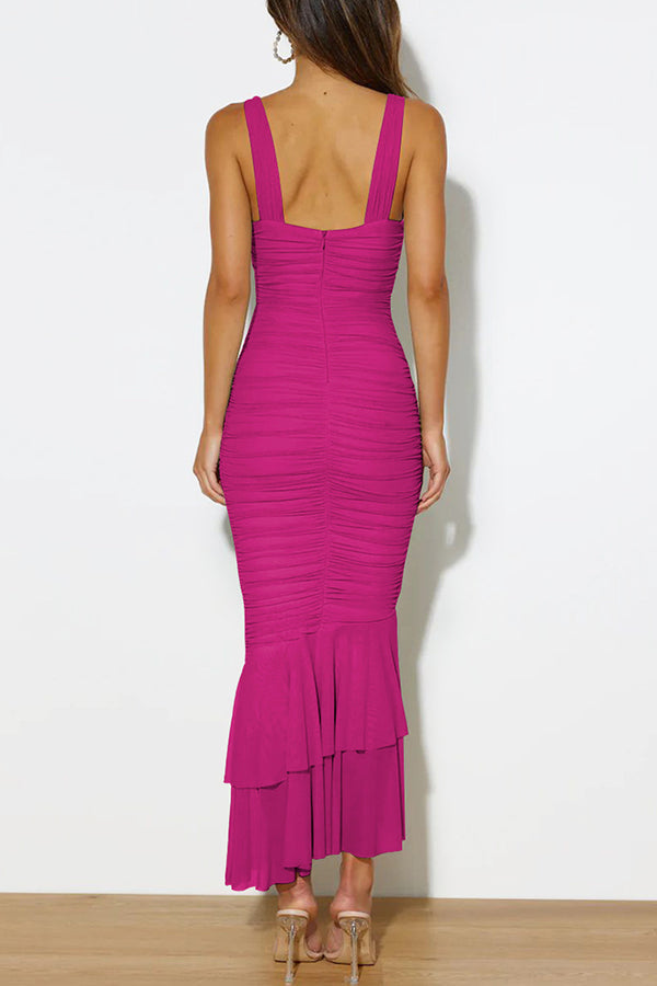 Vestido sirena de color liso con cintura alta y plisado