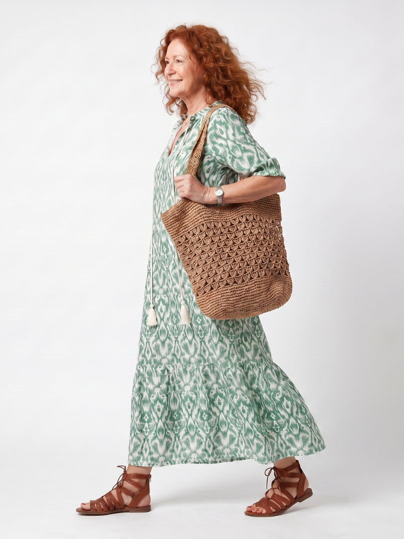 Ilara | Vestido Midi Estampado con Escote en V y Borlas