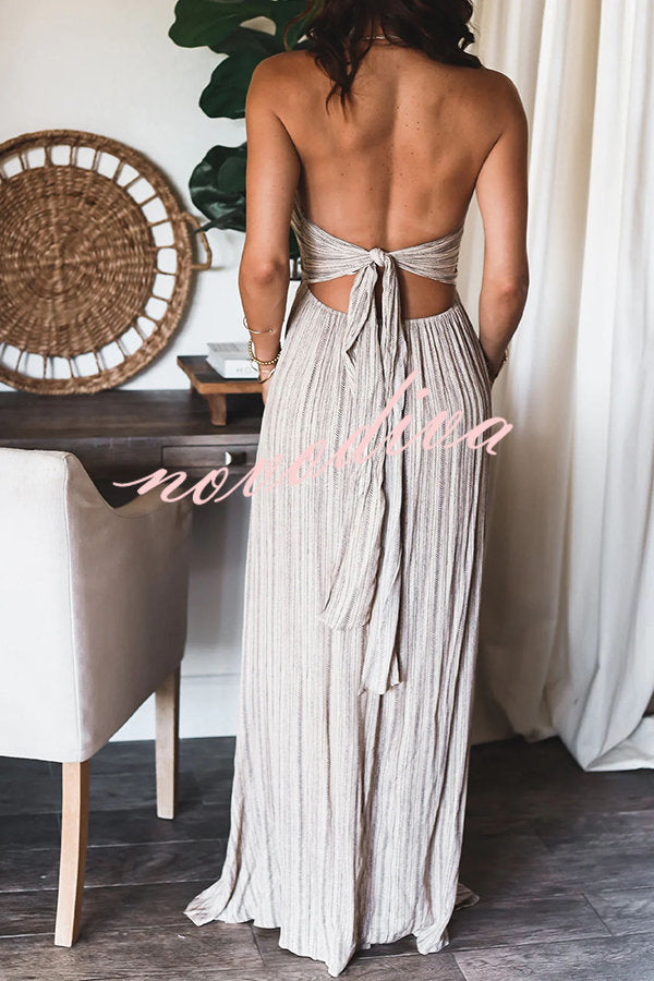 Vestido largo de fiesta ligero Deep Sea estampado con cuello halter y lazada en la espalda