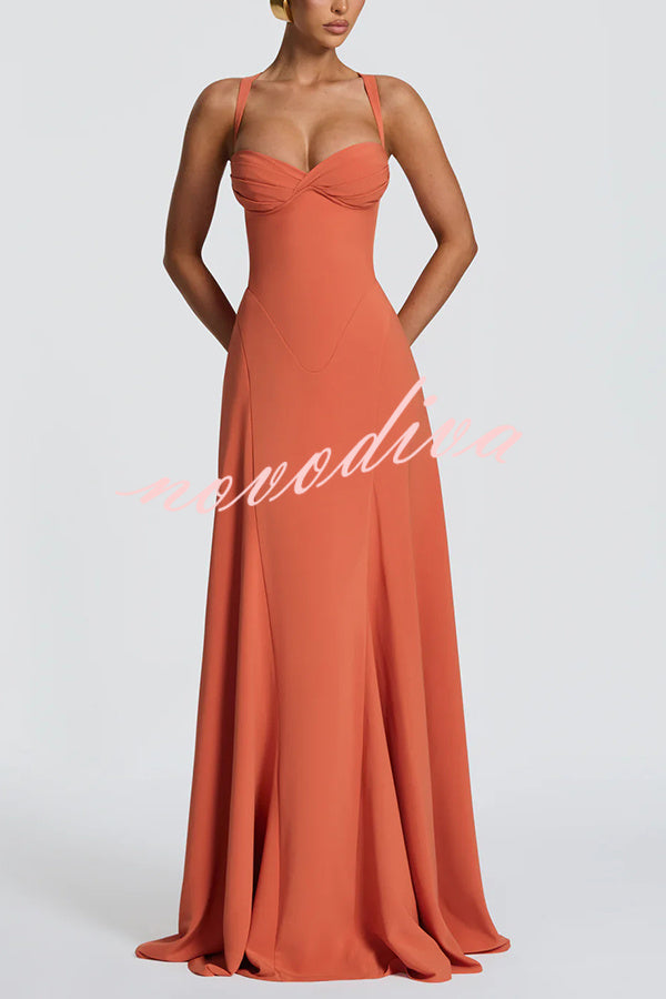 Vestido largo Irie de gasa con escote corazón, tirantes ajustables y lazada en la espalda