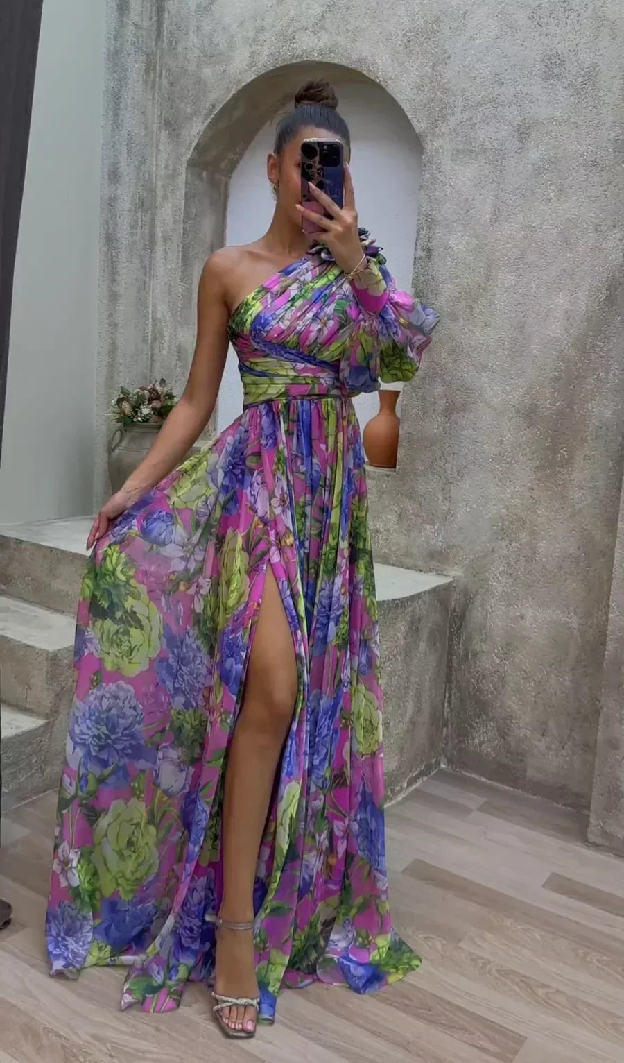 Selah | Vestido Maxi Floral de un Hombro