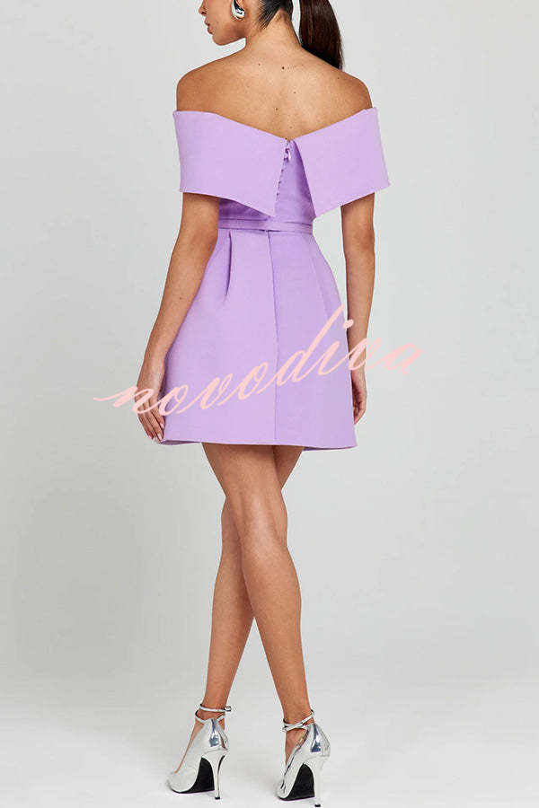 Minivestido Elegant Evening bandeau con solapa, cinturón extraíble y bolsillos