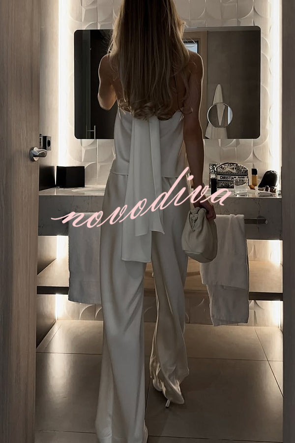 Conjunto Glamour Moderno de top halter de satén con lazada y pantalón ancho con cintura elástica