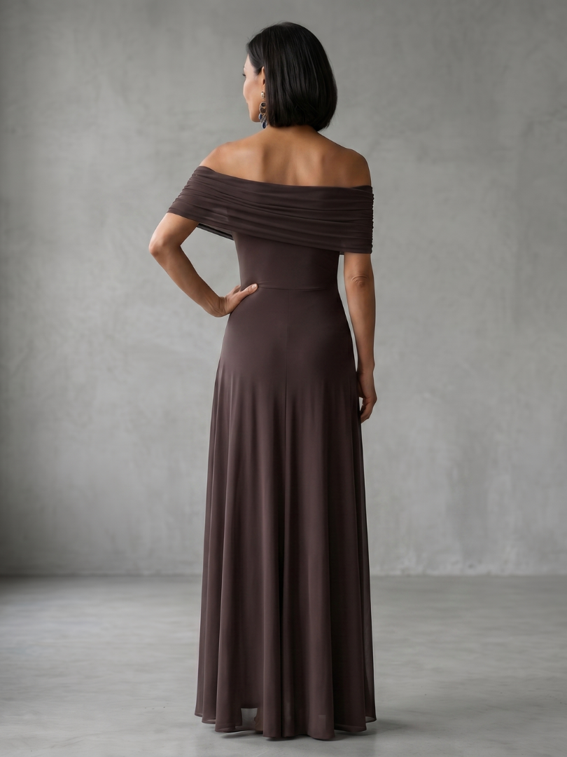 Brenna | Vestido de Noche Drapeado con Hombros Descubiertos