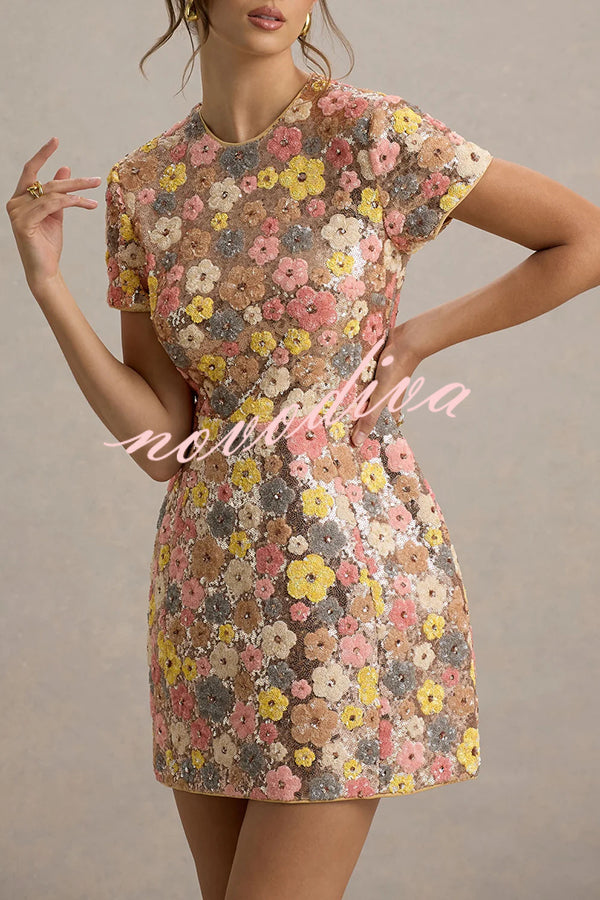 Minivestido elástico de lentejuelas con estampado floral inspiración años 80 y manga corta