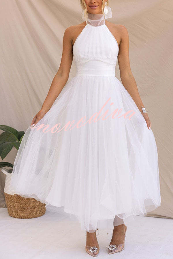 Vestido largo halter Fairy Vibes de tul con detalle fruncido