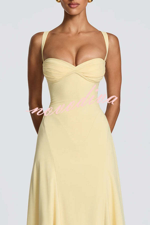 Vestido largo Irie de gasa con escote corazón, tirantes ajustables y lazada en la espalda