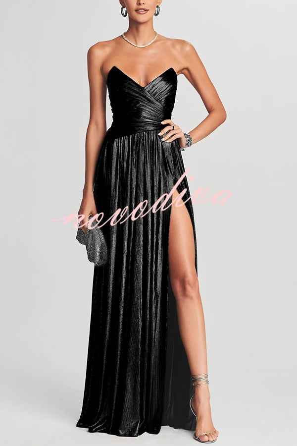 Vestido largo Temperamento de Diosa de tejido metalizado plisado con hombros descubiertos y abertura