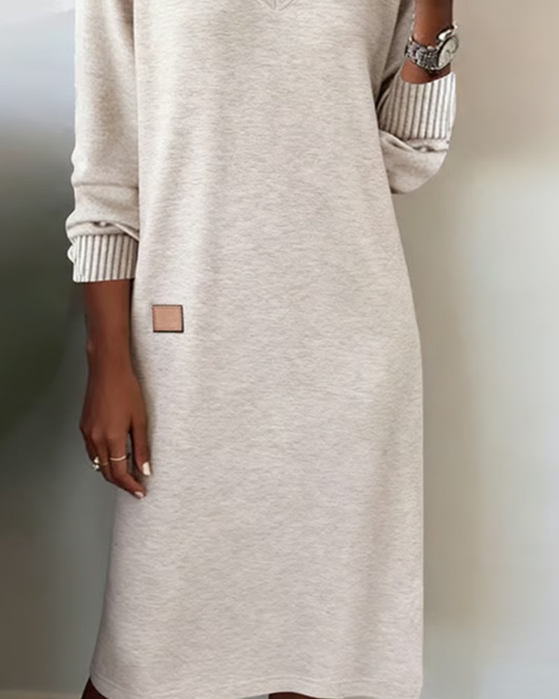 Lunara | Vestido de Punto Minimalista y Acogedor