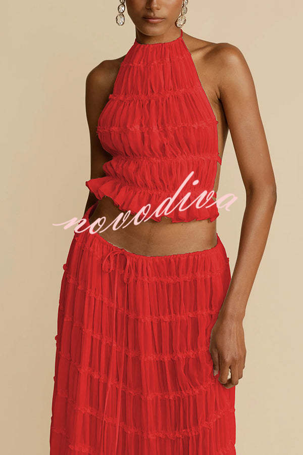 Top halter Pasión y Romance plisado con tirantes elásticos ajustables en la espalda