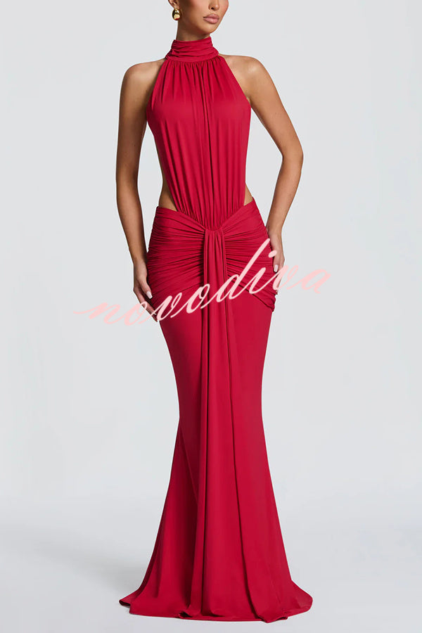 Vestido largo Thekla de punto elástico y fluido con cuello alto, fruncido, espalda descubierta y drapeado