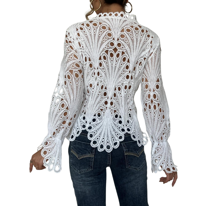 Melody – Blusa Moderna con Detalle Calado