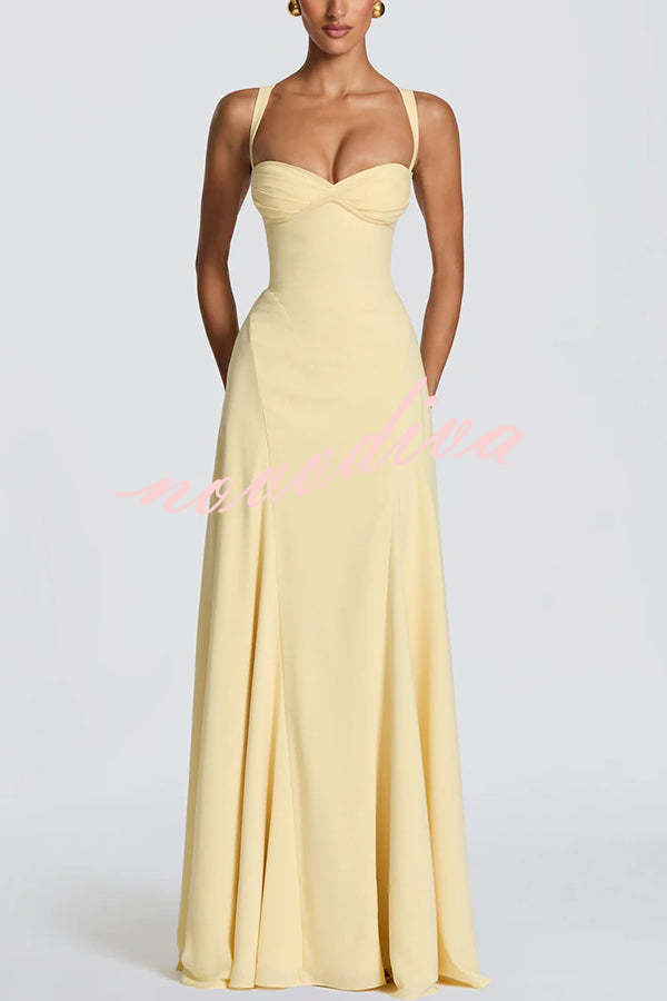 Vestido largo Irie de gasa con escote corazón, tirantes ajustables y lazada en la espalda