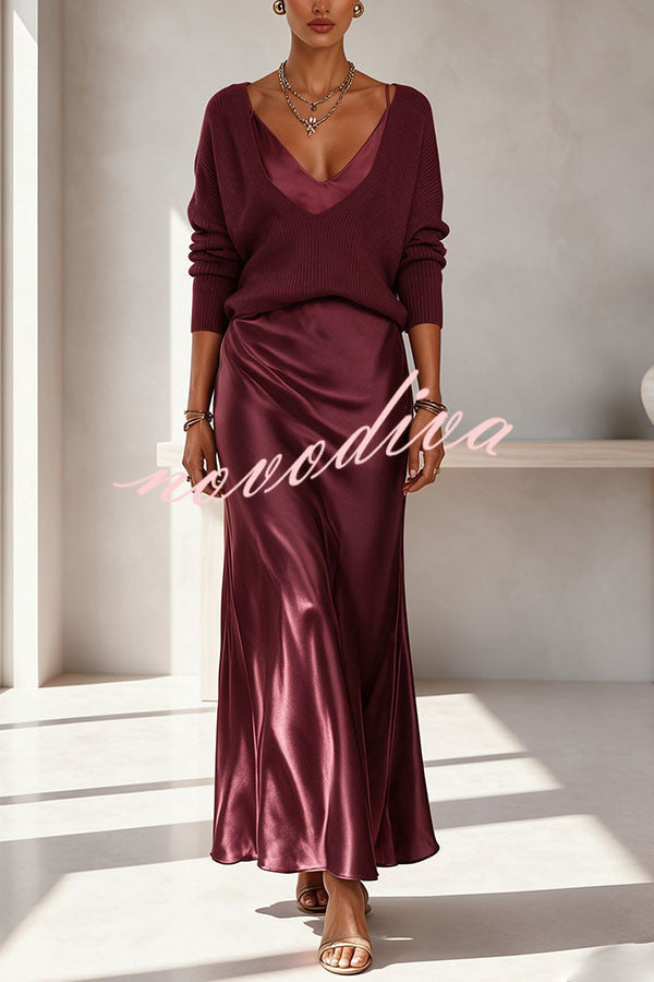 Conjunto Velma de jersey holgado de punto acanalado con escote en V y manga larga y vestido midi lencero de satén