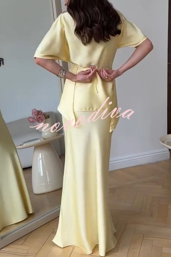 Conjunto Secreto de Elegancia de top de satén con abertura y lazada en la espalda y falda larga acampanada con cintura elástica