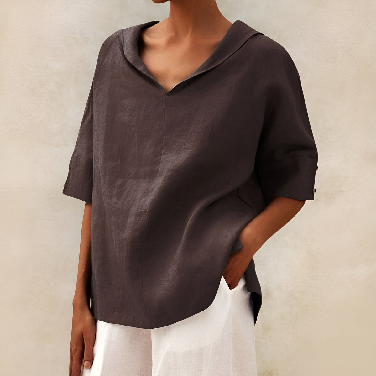 Emily - Blusa Diaria con Escote en V con Estilo