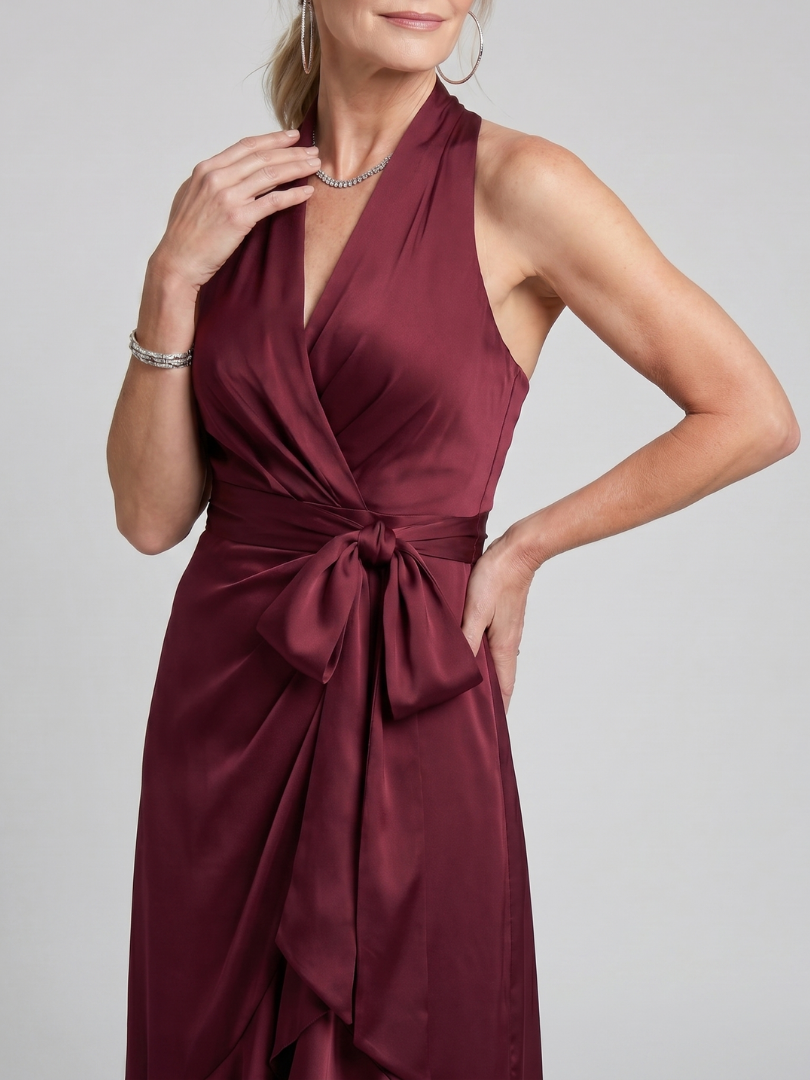 Gloria | Vestido de Noche Fluido Halter Cruzado