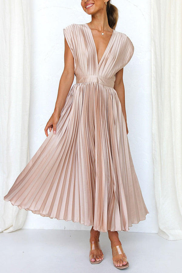 Vestido midi de fiesta Hola Preciosa de satén plisado