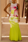 Vestido largo sirena elegante ajustado con estampado floral y sin mangas