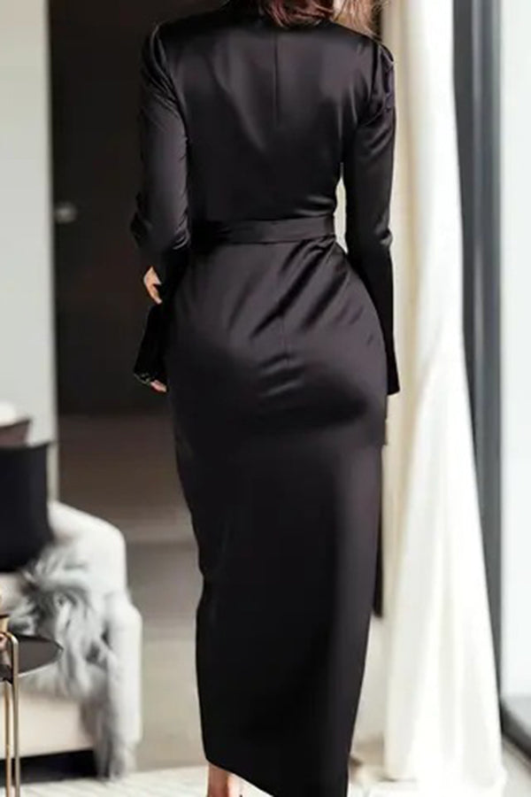 Vestido midi ajustado de satén en color liso con escote en V, manga larga y lazada en la cintura