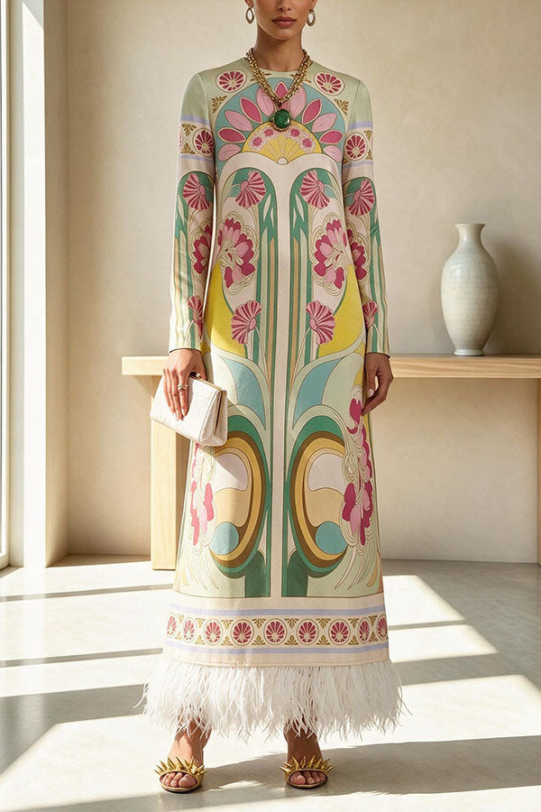 Vestido largo Cecilia de satén con estampado barroco multicolor, manga larga y ribete de plumas