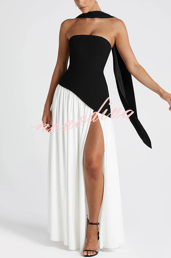 Vestido largo elegante de gasa con hombros descubiertos, bajo plisado, pañuelo y abertura