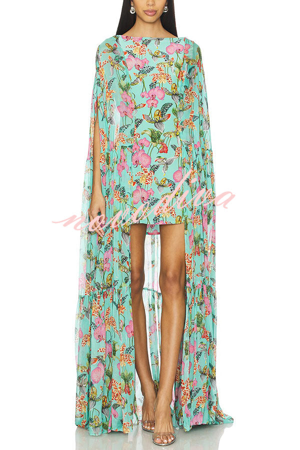 Vestido largo con capa Garden Party con estampado floral en contraste y bajo asimétrico